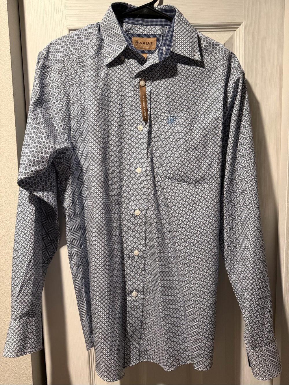 Ariat Men’s Light Blue Patterned Dress Shirt